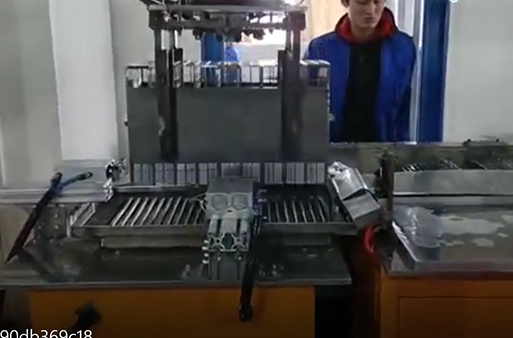 去毛刺打磨設(shè)備
